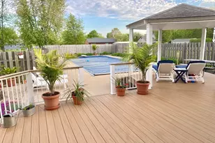 1221 S Fox Run Dr, Seneca, IL 61360 - Photo 8