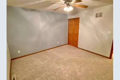 1221 S Fox Run Drive, Seneca, IL 61360 - Photo 26