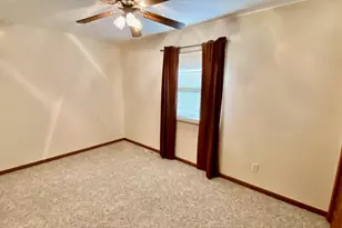 1221 S Fox Run Dr, Seneca, IL 61360 - Photo 34