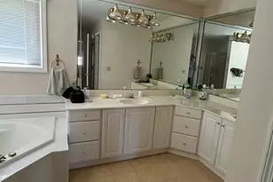 28 Tinsbury Ln, Mattoon, IL 61938 - Photo 6