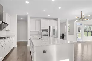 5020 Christa Ct, Naperville, IL 60564 - Photo 2