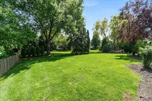 1516 Grommon Rd, Naperville, IL 60564 - Photo 28