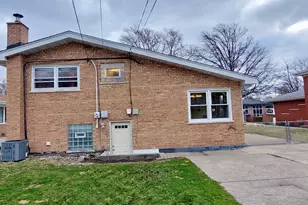 10824 Laporte Ave, Oak Lawn, IL 60453 - Photo 24