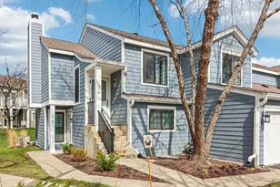 974 Westchester Cir, Schaumburg, IL 60193 - Photo 1