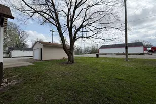 112 E Main St, Oak Lawn, IL 61943 - Photo 22