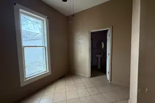 112 E Main St, Oak Lawn, IL 61943 - Photo 12