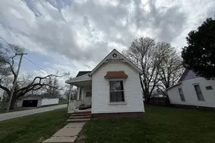 112 E Main St, Oak Lawn, IL 61943 - Photo 2