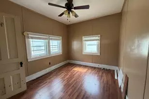 112 E Main St, Oak Lawn, IL 61943 - Photo 14