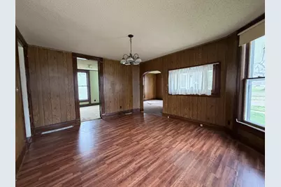 112 E Main Street, Oak Lawn, IL 61943 - Photo 4