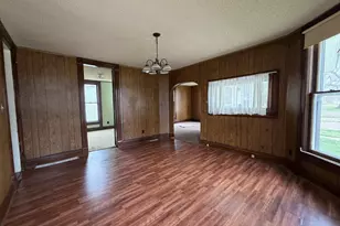 112 E Main St, Oak Lawn, IL 61943 - Photo 4