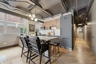 500 S Clinton St, Chicago, IL 60607 - Photo 8