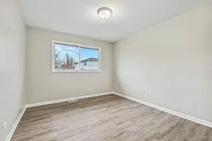 5219 Laramie Ct, Oak Forest, IL 60452 - Photo 12