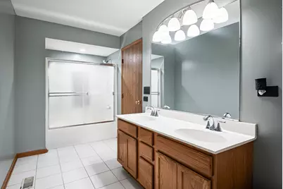 16017 W Iroquois Drive, Lockport, IL 60441 - Photo 16