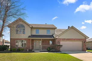 8819 Glenshire St, Tinley Park, IL 60487 - Photo 2