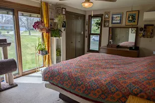 2155 Oriole Dr, Freeport, IL 61032 - Photo 4