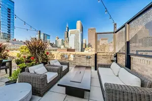 6 N Michigan Ave, Chicago, IL 60602 - Photo 6