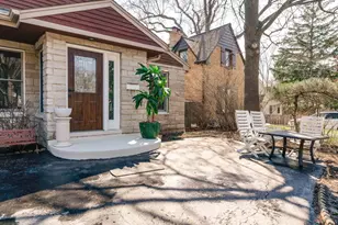 1004 Princeton Ave, Highland Park, IL 60035 - Photo 2