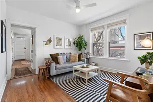 1056 N Leavitt St, Chicago, IL 60622 - Photo 2