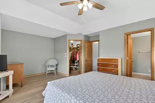 1481 Cambria Dr, Dekalb, IL 60115 - Photo 4