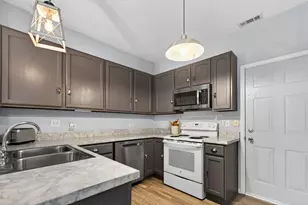 1481 Cambria Dr, Dekalb, IL 60115 - Photo 12