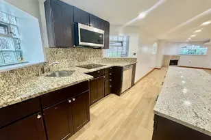 5618 N Artesian Ave, Chicago, IL 60659 - Photo 8