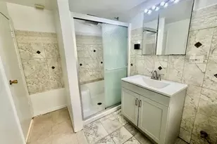 5618 N Artesian Ave, Chicago, IL 60659 - Photo 10