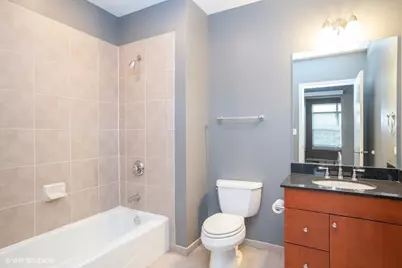 24 W Station Street #206W, Palatine, IL 60067 - Photo 10
