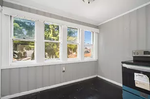 920 N Kedvale Ave, Chicago, IL 60651 - Photo 18