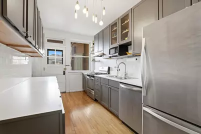 434 S Lombard Avenue S #2, Oak Park, IL 60302 - Photo 4