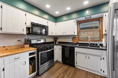 90 Alpine Lane, Crete, IL 60417 - Photo 12