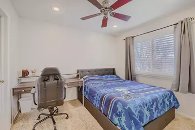 [Address not provided], Gurnee, IL 60031 - Photo 26