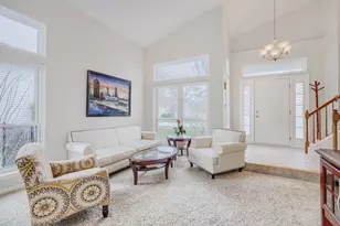 1526 Almaden Ln, Gurnee, IL 60031 - Photo 8