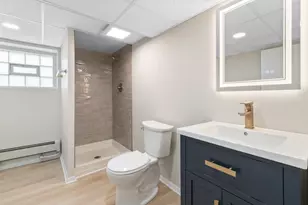 5747 N Melvina Ave, Chicago, IL 60646 - Photo 16