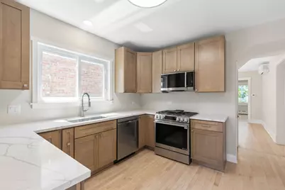 5747 N Melvina Avenue, Chicago, IL 60646 - Photo 6