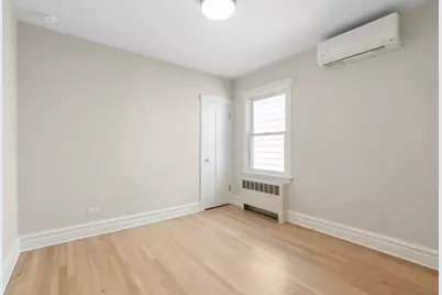 5747 N Melvina Avenue, Chicago, IL 60646 - Photo 12