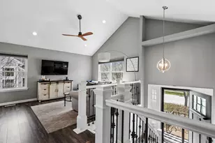 224 Penny Ln, Grayslake, IL 60030 - Photo 8