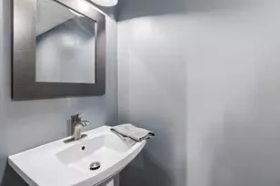 224 Penny Ln, Grayslake, IL 60030 - Photo 16