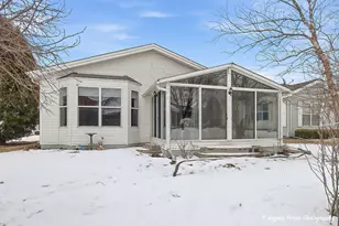 54 Rocking Horse Ln, Grayslake, IL 60030 - Photo 28