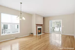 54 Rocking Horse Ln, Grayslake, IL 60030 - Photo 8