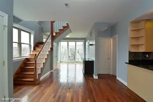 1540 N Claremont Ave, Chicago, IL 60622 - Photo 2