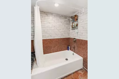 1301 W Nelson Street #G, Chicago, IL 60657 - Photo 8