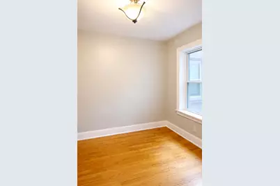 2302 W Sunnyside Avenue #2W, Chicago, IL 60625 - Photo 10