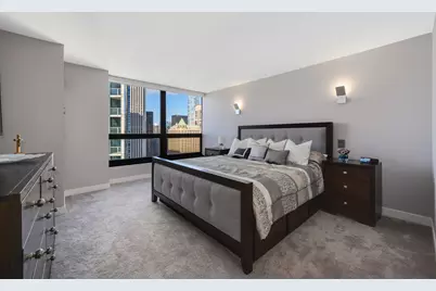 360 E Randolph Street #4203, Chicago, IL 60601 - Photo 14