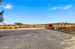 335 N 9250E Rd, Momence, IL 60954 - Photo 24