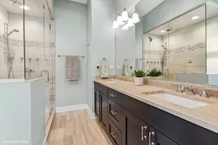 1165 W Eddy St, Chicago, IL 60657 - Photo 10
