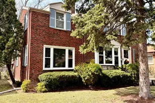 912 Hull Ave, Westchester, IL 60154 - Photo 2