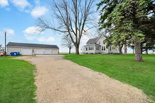 35150 2800 N Ave, Mendota, IL 61342 - Photo 2