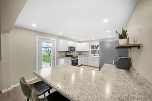 35150 2800 N Ave, Mendota, IL 61342 - Photo 6