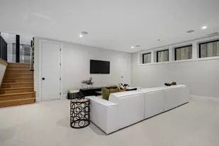 2016 W Giddings St, Chicago, IL 60625 - Photo 40