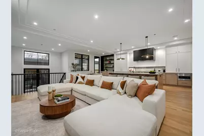 2016 W Giddings Street, Chicago, IL 60625 - Photo 12